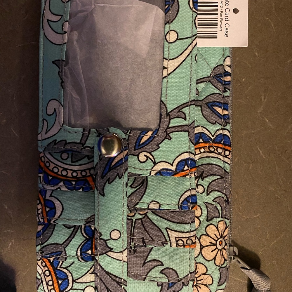 Vera Bradley wallet - Picture 5 of 8